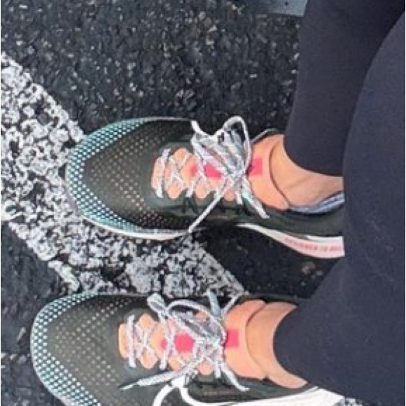 Nike Air Pegasus 4 Trail shoes - Picture 3 of 3